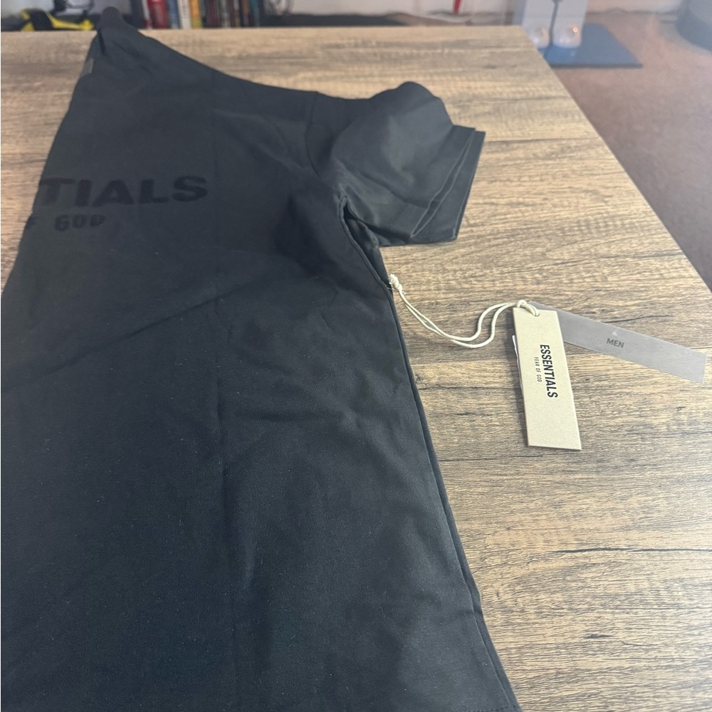 Essentials Men's Black Short Sleeve Tee